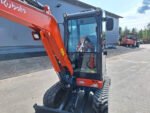 Kubota U27-4 demo + Engcon + 3 godets – Image 8
