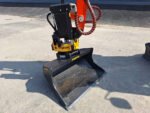 Kubota U27-4 demo + Engcon + 3 godets – Image 10