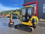 Komatsu PC 27 R-8 + Godet inclinable – Image 3