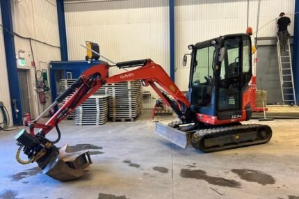 Kubota U27-4 avec Tiltrotator