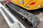 Caterpillar 302cr avec engcon et remorque – Image 21