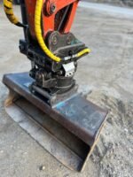 Kubota U25-3EU avec  Remorque + 3 godets – Image 18