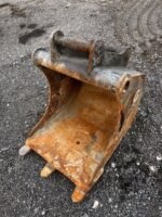 Kubota U25-3EU avec  Remorque + 3 godets – Image 20