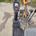 Case CX14 D avec Marteau hydraulique et 4 godets – Image 8