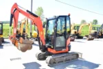 Kubota U27-4 avec accessoire