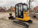 Caterpillar 302.7D avec accessoire + Remorque – Image 13