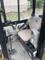Caterpillar 301.8C – Remorque – Image 6