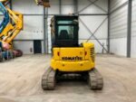 Komatsu PC 55 MR-5 avec 3 godets – Image 2